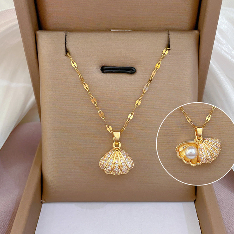 Shell Pearl & Zircon Rhinestone Necklace