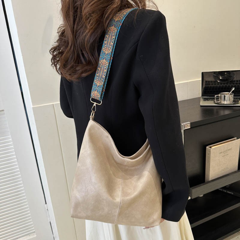 Ethnic Style Bucket Crossbody Bag